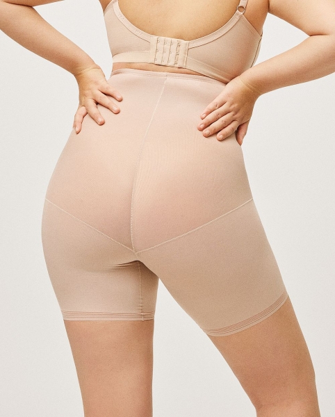 High-Waist Shaping Short von Ysabel Mora | 19615
